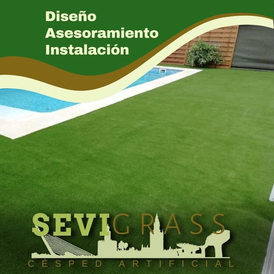 Sevigrass piscina con zona de cesped artificial