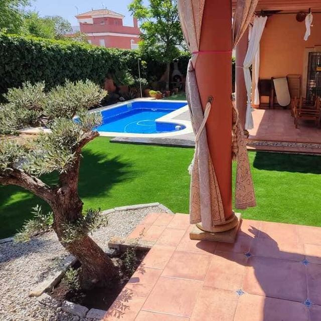 Sevigrass zonas verdes con césped artificial